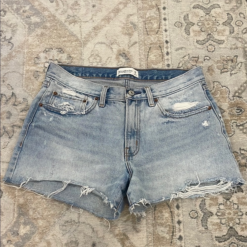 Abercrombie & Fitch Midrise Boyfriend Blue Jean Shorts Distressed Frayed Hem